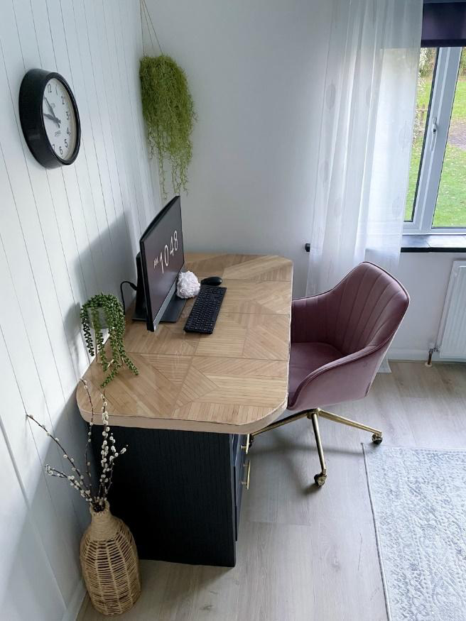 DIY Desk Project Using Pole Wrap and Resin