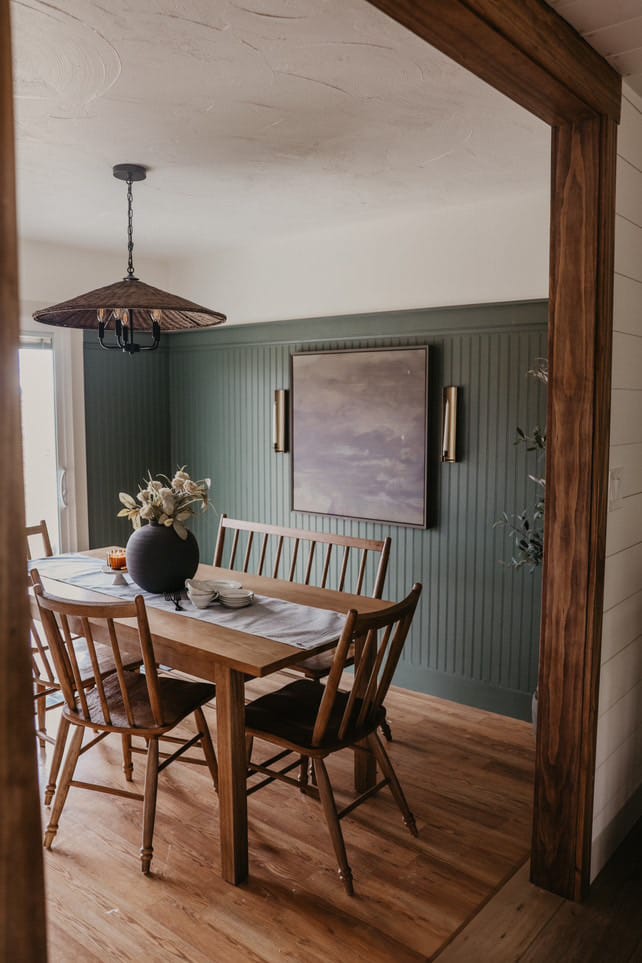 DIY Craftsman-Style Doorway