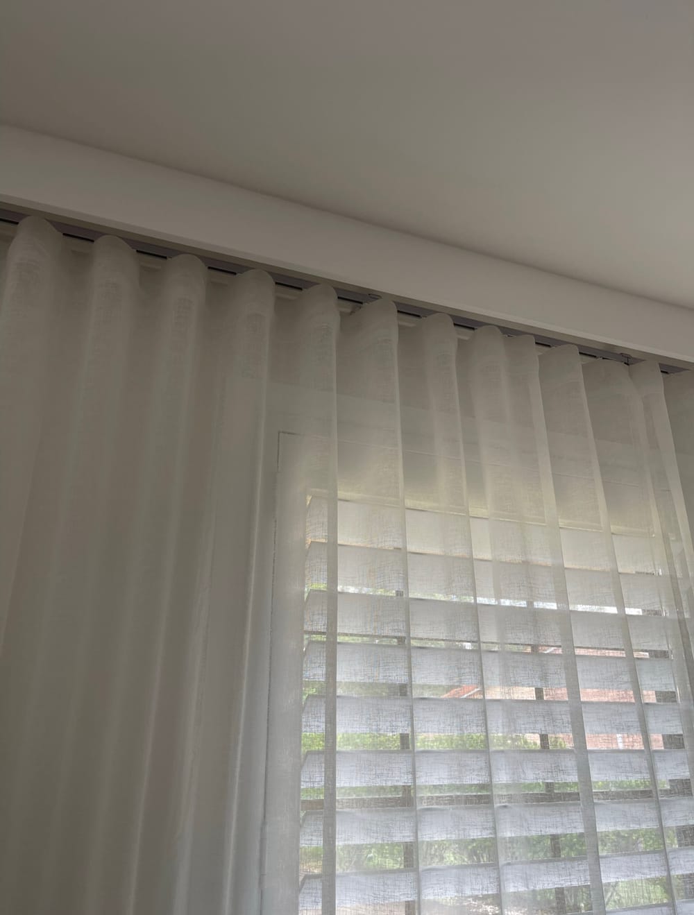 CURTAIN PELMET DIY